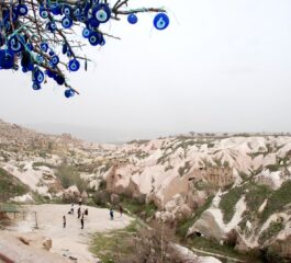 Descobrindo a deslumbrante beleza da Capadócia: A mágica região da Turquia que encanta viajantes de todo o mundo