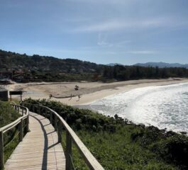 A beleza exuberante da praia de Gamboa de Garopaba: uma joia escondida em Santa Catarina