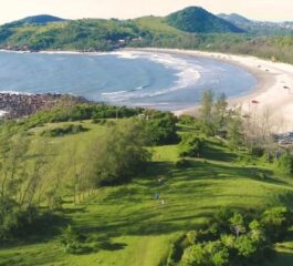 Praia do Ouvidor em Garopaba | Destinos paradisíacos em Santa Catarina